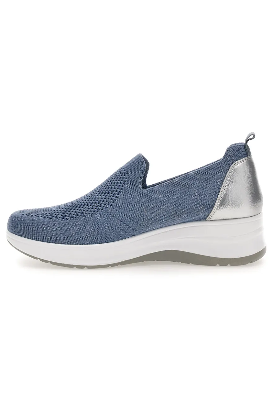 Mocassini Slip on blu in tessuto tecnico con zeppa Inblu 66IC