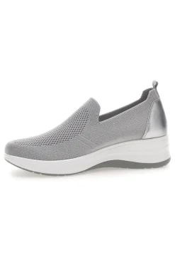 Mocassini Slip on grigie in tessuto tecnico con zeppa Inblu 66IC