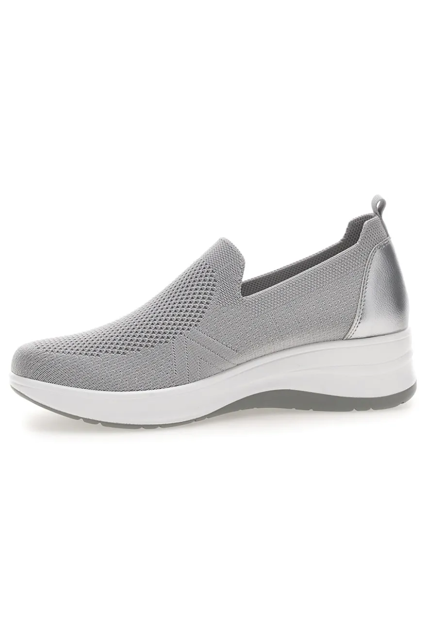 Mocassini Slip on grigie in tessuto tecnico con zeppa Inblu 66IC