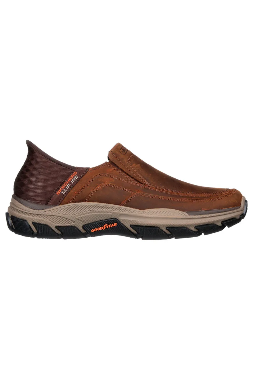 Mocassini slip-on marroni in pelle con suola Goodyear Skechers Respected Elgin