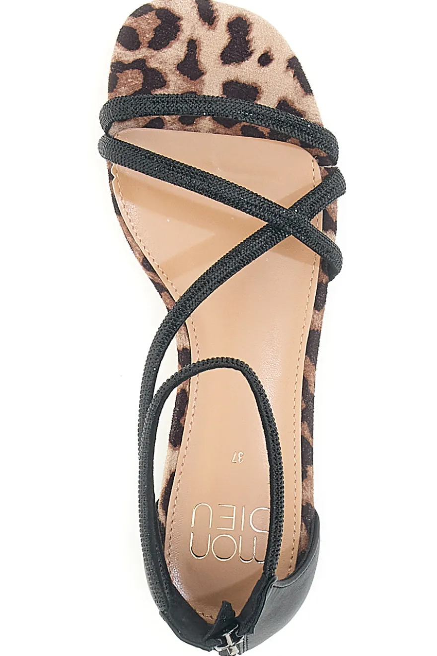 Mon Dieu 696 – Flache Sandalen mit schwarzem Band und Animalprint