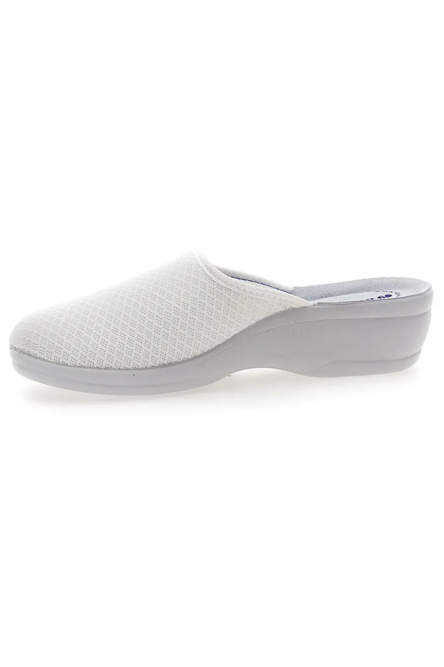 Pantofole bianche con sottopiede anatomico Inblu 52 BJ