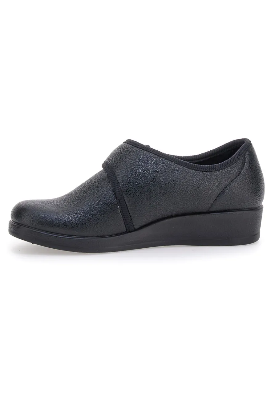 Pantofole nere chiuse con velcro FLY FLOT 38862