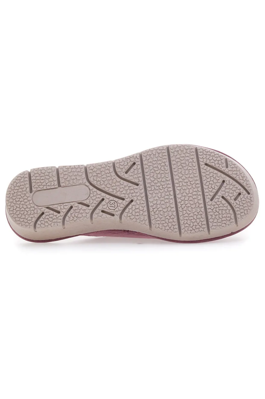 Pantofole rosa con ricamo Beego 7760