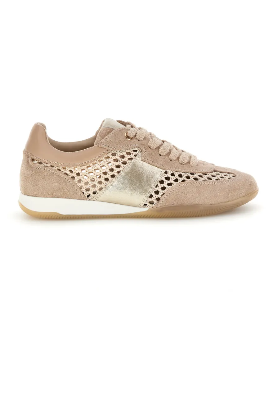 Perforierte Schnürschuhe in Beige mit laminierten Einsätzen Me & me TW26S5813803