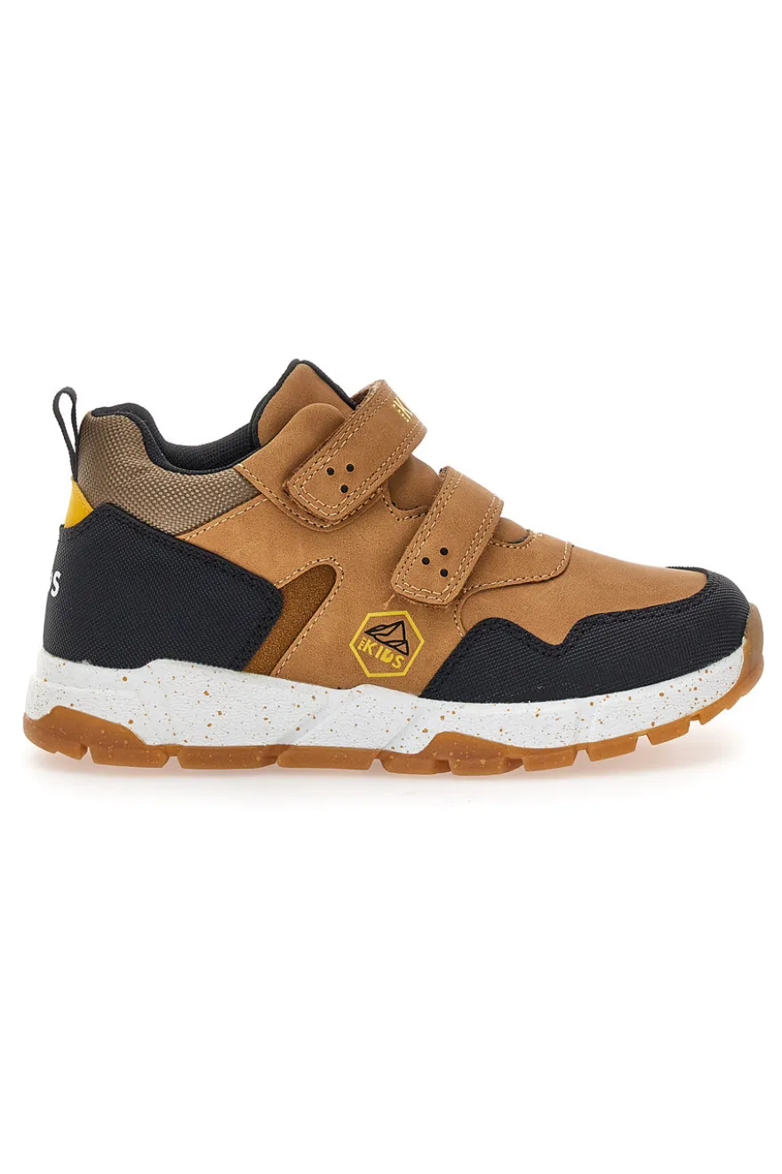 Pitt Kids 127 Braune Trekking-Sneaker mit Doppelriemen