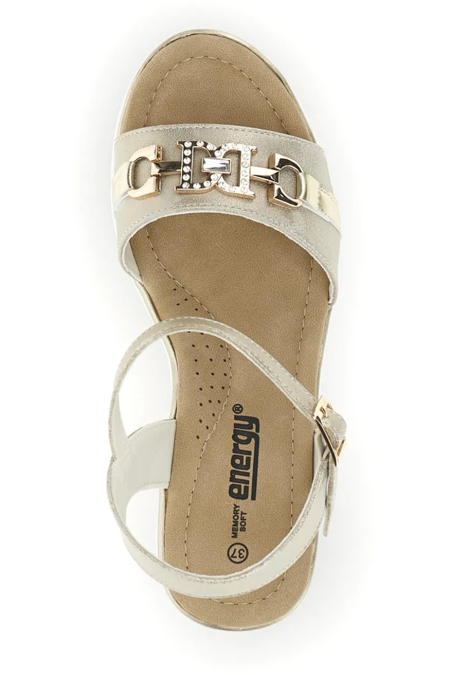 Platin-Sandalen mit Keil und Zierkette Energy E425