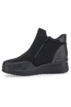 Plocadi MIN63 schwarze Stiefeletten mit seitlichem Reißverschluss und weicher Innensohle