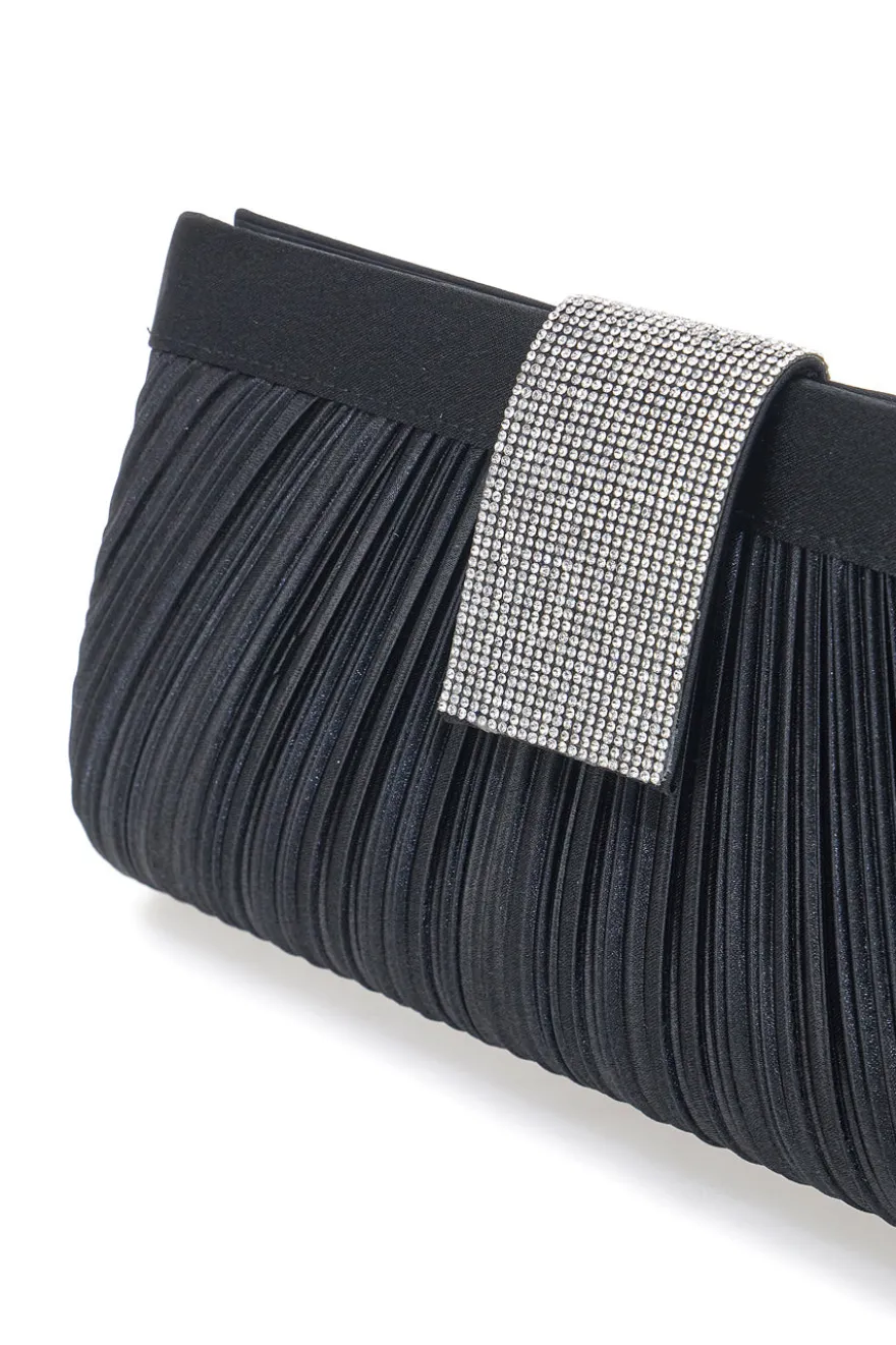 Pochette Nere Con Chiusura a Calamita Coveri Sera 0149E