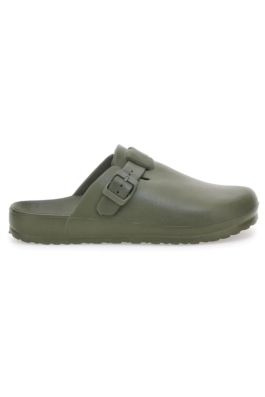 Sabot in gomma verdi con cinturino regolabile 2T2L JLY09