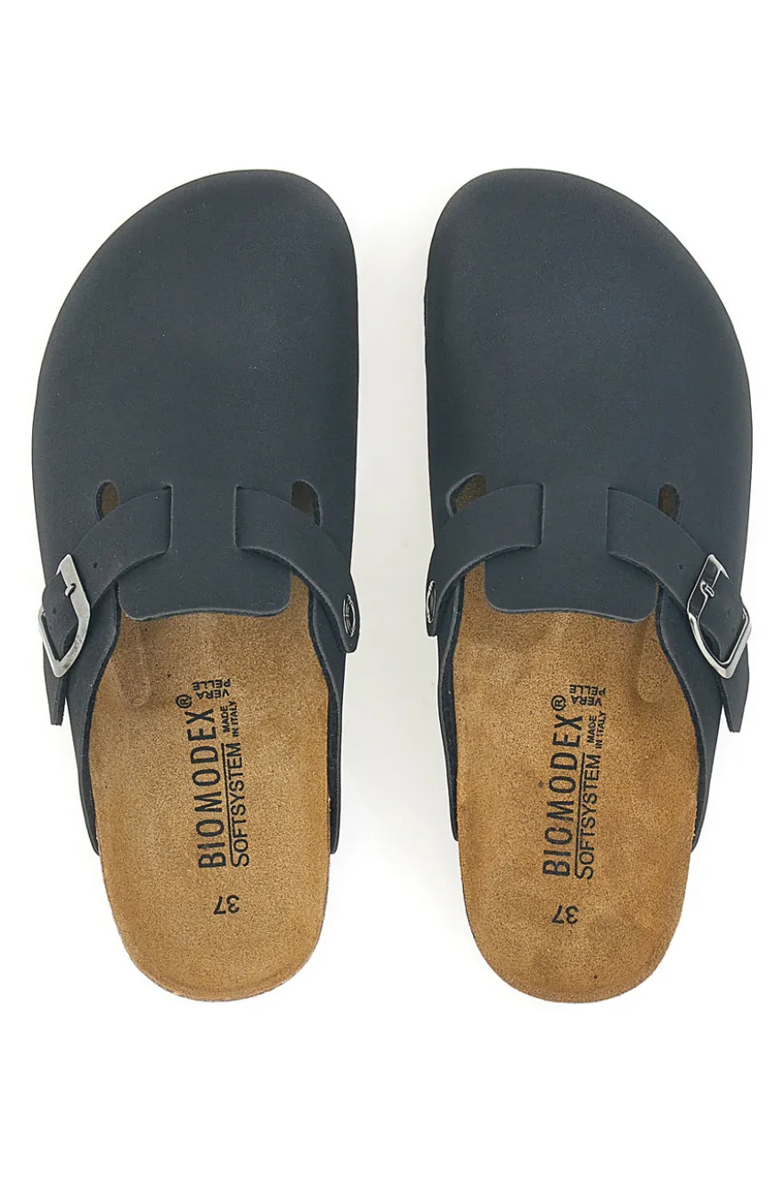 Sabot neri con fibbia e sottopiede in pelle Biomodex 32850
