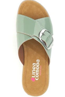 Salbeigrüne Slipper mit Schnalle und Komfortsohle COMFORTABLE LINE 8018