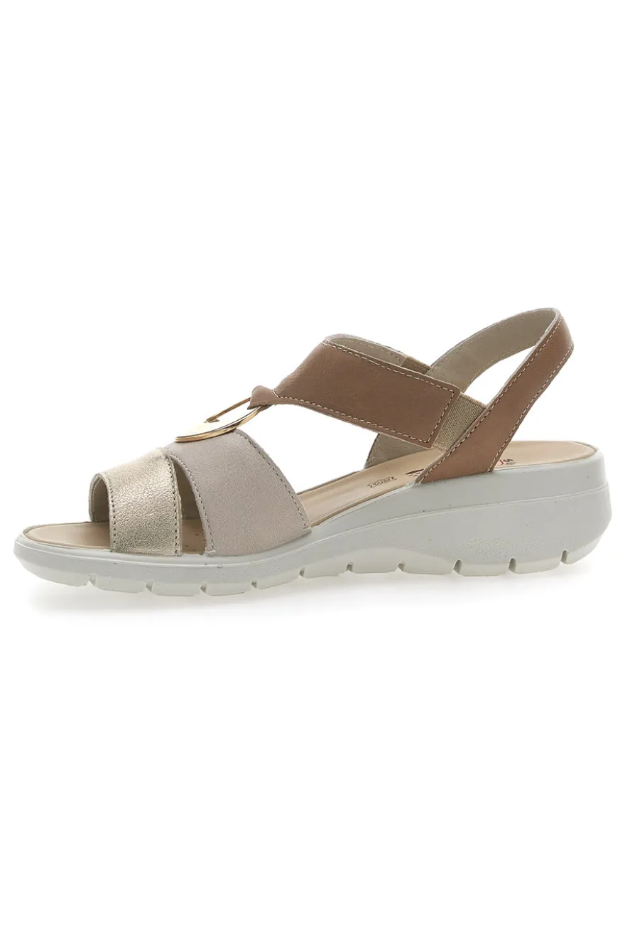 Sandali Beige Con Dettaglio Dorato IMac 557380