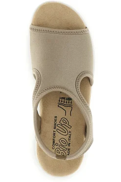 Sandali beige con suola antiscivolo e soletta comfort very soft Bio up 01