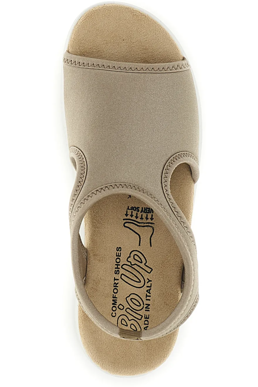 Sandali beige con suola antiscivolo e soletta comfort very soft Bio up 01