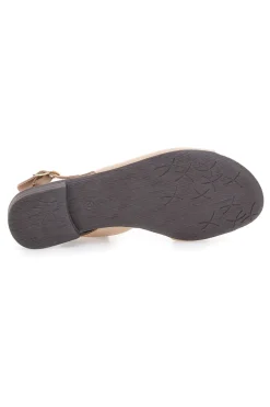 Sandali Beige con Tomaia in Pelle e Tacco Basso Pittarello Look 225110