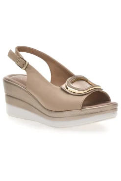 Sandali beige con zeppa e maxi fibbia Pittarello Look MK3197352