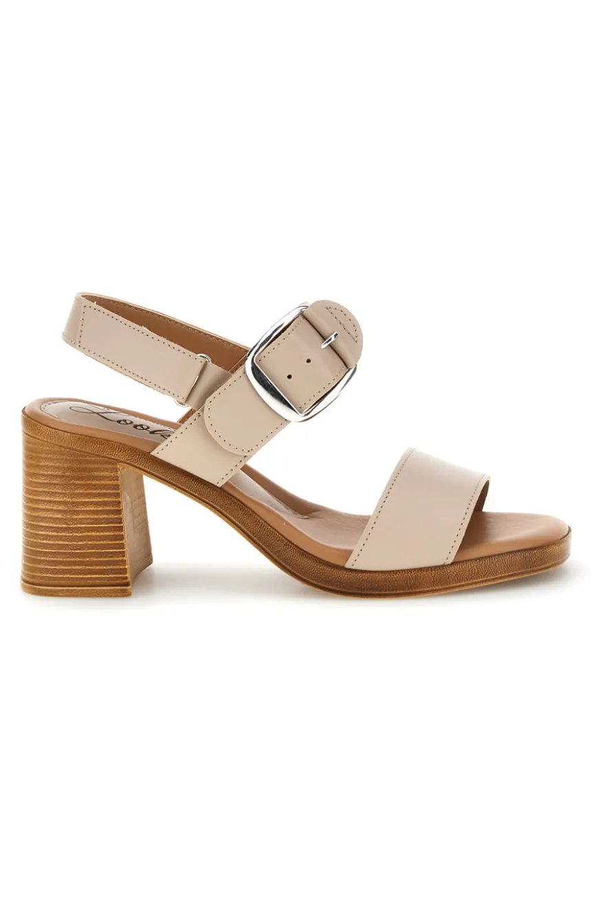 Sandali beige Made in Italy con maxi fibbia Pittarello look MK3619214