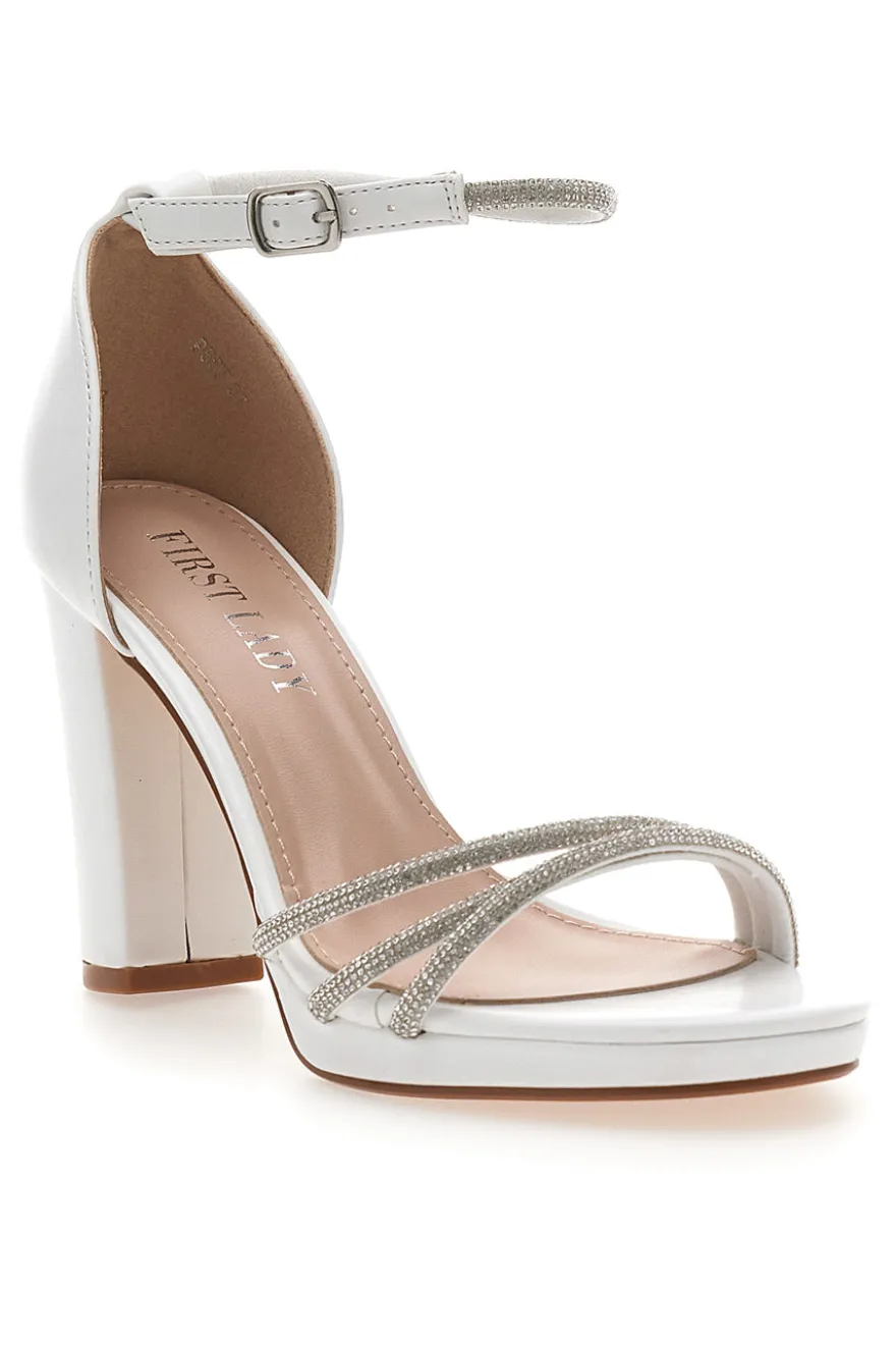 Sandali Bianchi Aperti Con Tacco E Cinturino First Lady P557