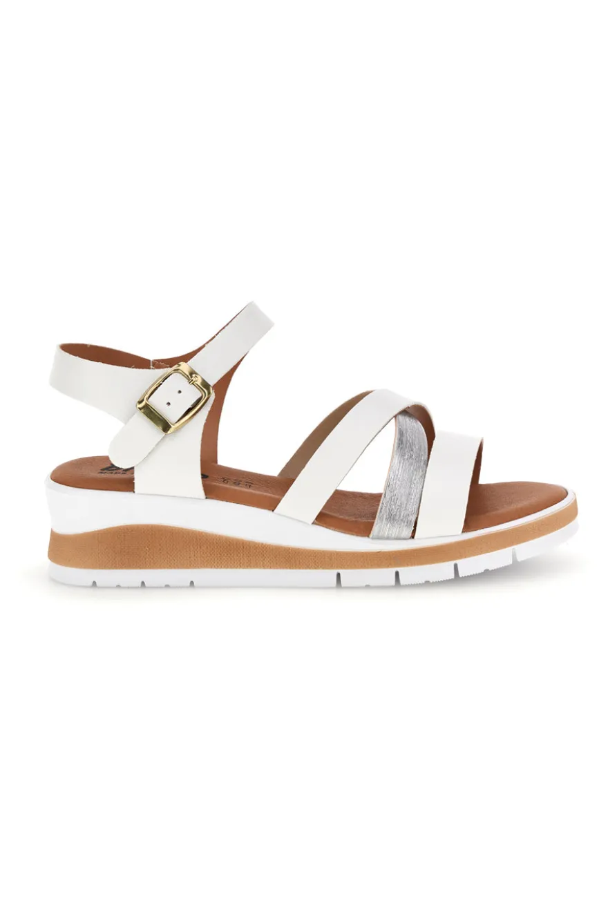Sandali bianchi con fasce incrociate e zeppa Bio up 401
