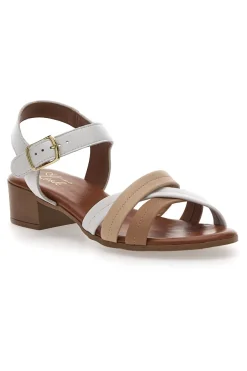 Sandali Bianchi con Fascette Incrociate Pittarello Look 243205