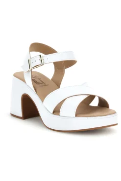 Sandali bianchi con tacco Pittarello look MK3557C435