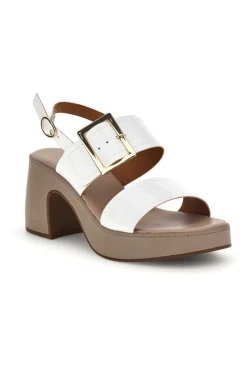 Sandali Bianchi con tacco e fibbia Pittarello look MK3935435