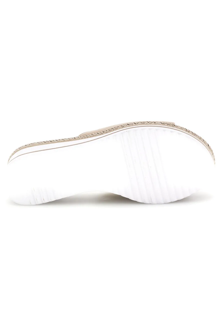 Sandali bianchi con zeppa platform e cinturino Pittarello look MK3313109
