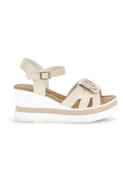 Sandali bianchi e beige con zeppa e dettaglio decorativo Energy E482
