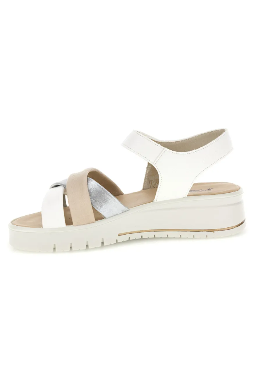 Sandali bianchi e beige con fasce incrociate Imac 1080700295526