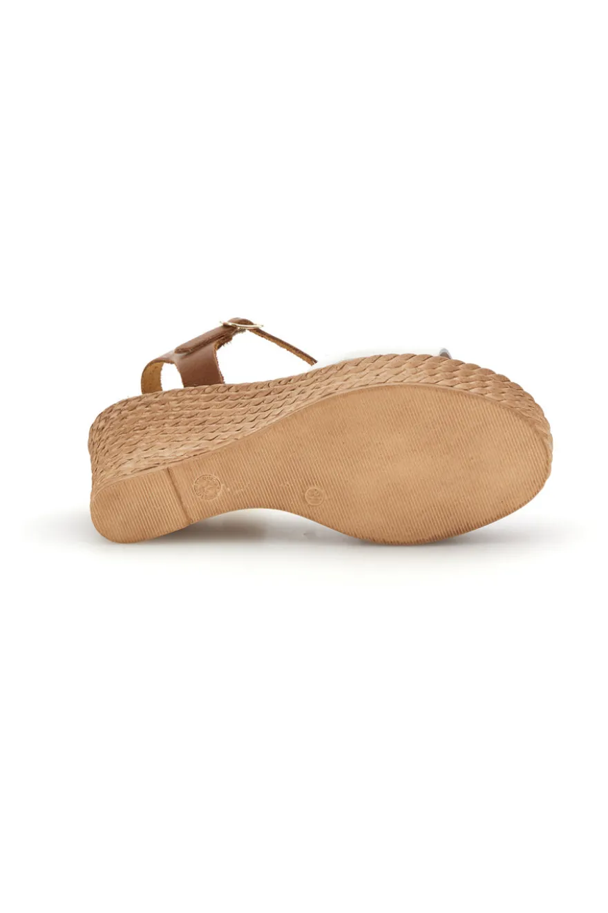 Sandali bianchi in pelle con zeppa Pittarello 5621504