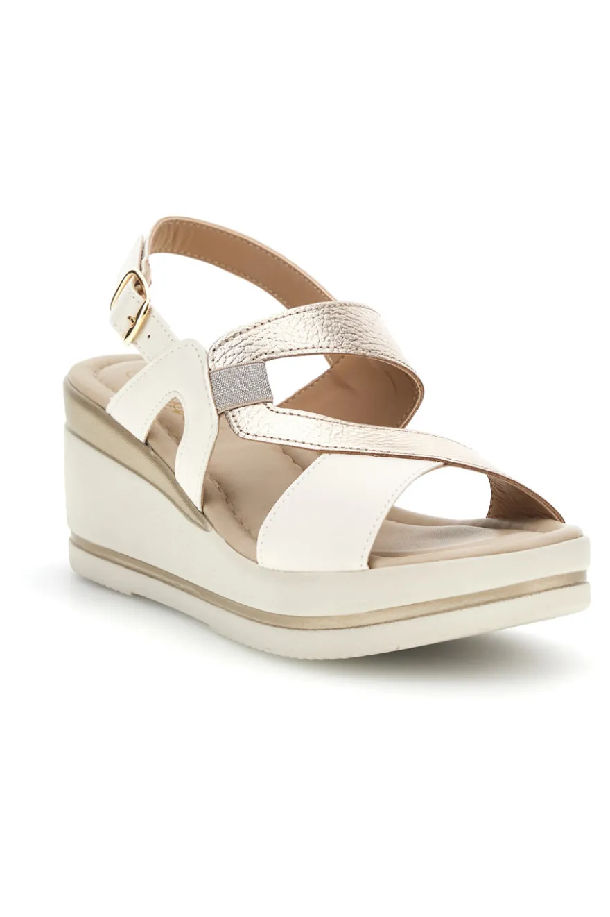 Sandali burro champagne con zeppa Pittarello look MK3313258