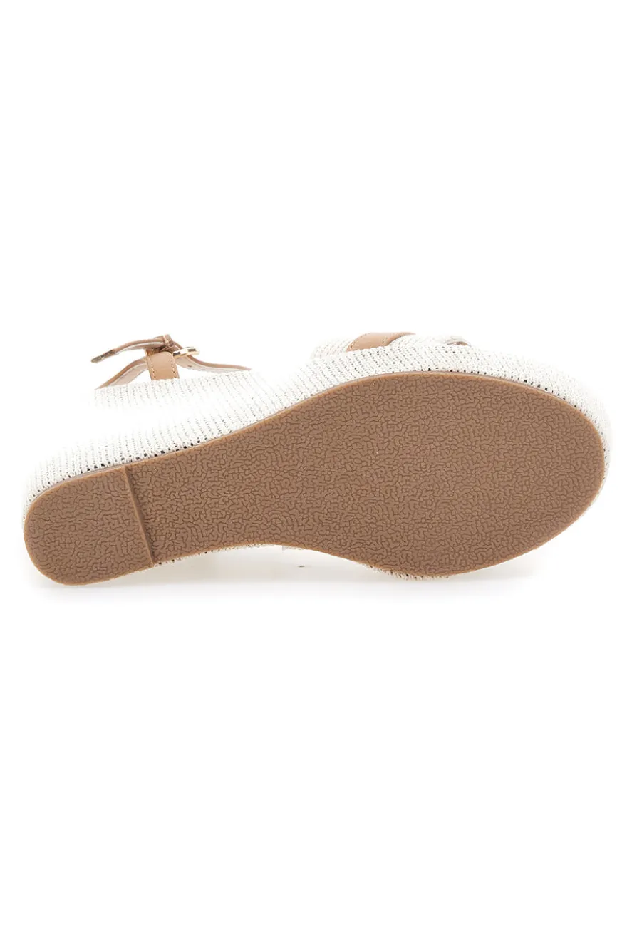 Sandali con zeppa beige con dettagli oro Energy E6000