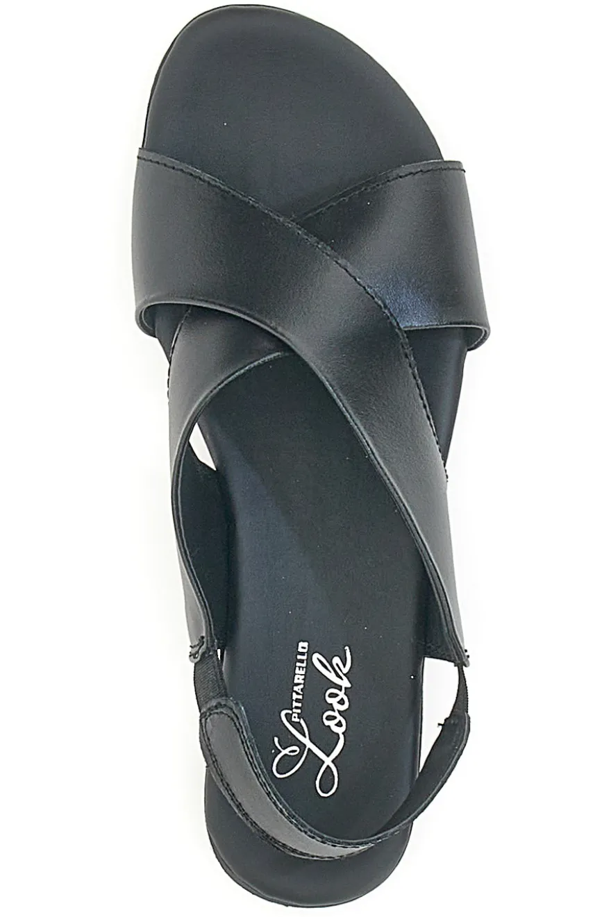 Sandali Flat Neri In Vera Pelle Pittarello Look 225435