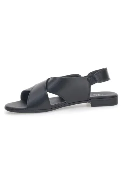 Sandali Flat Neri In Vera Pelle Pittarello Look 225435