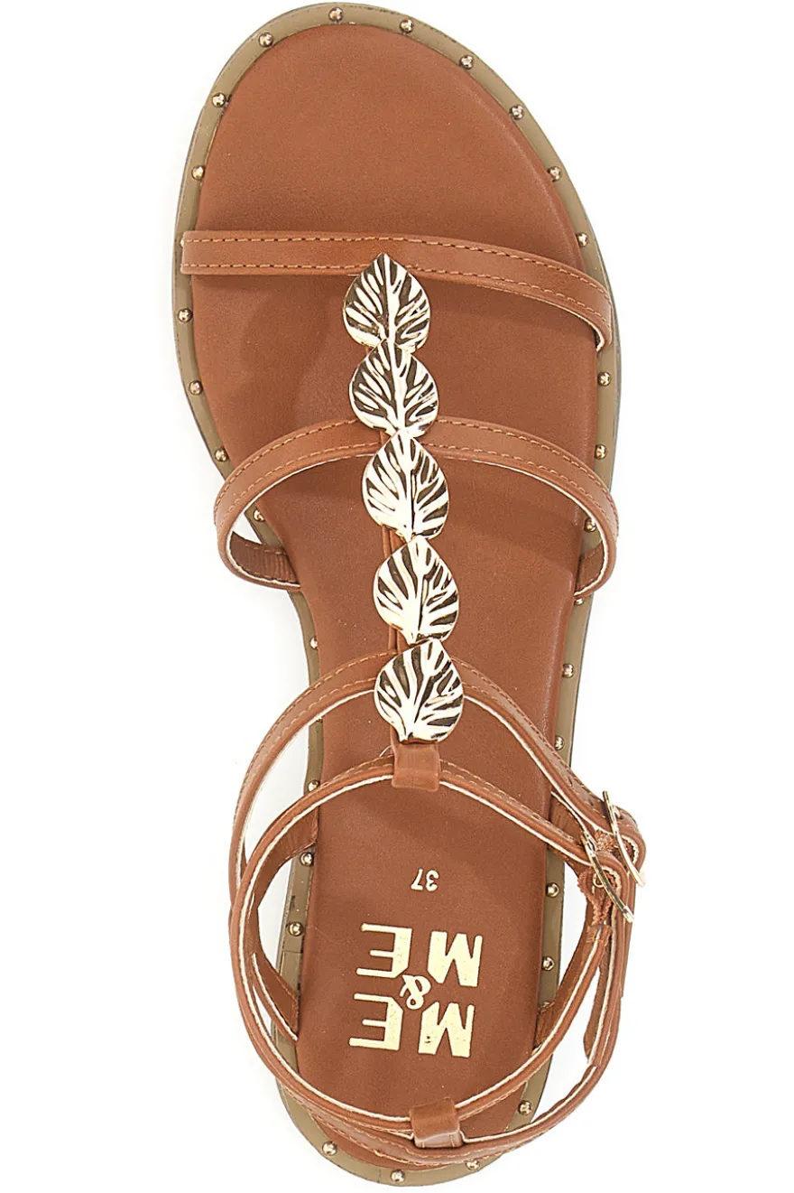 Sandali marroni bassi con fascette incrociate e dettagli oro Me & Me 661