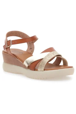 Sandali marroni con zeppa bassa e fasce incrociate PITTARELLO SUN FW10172