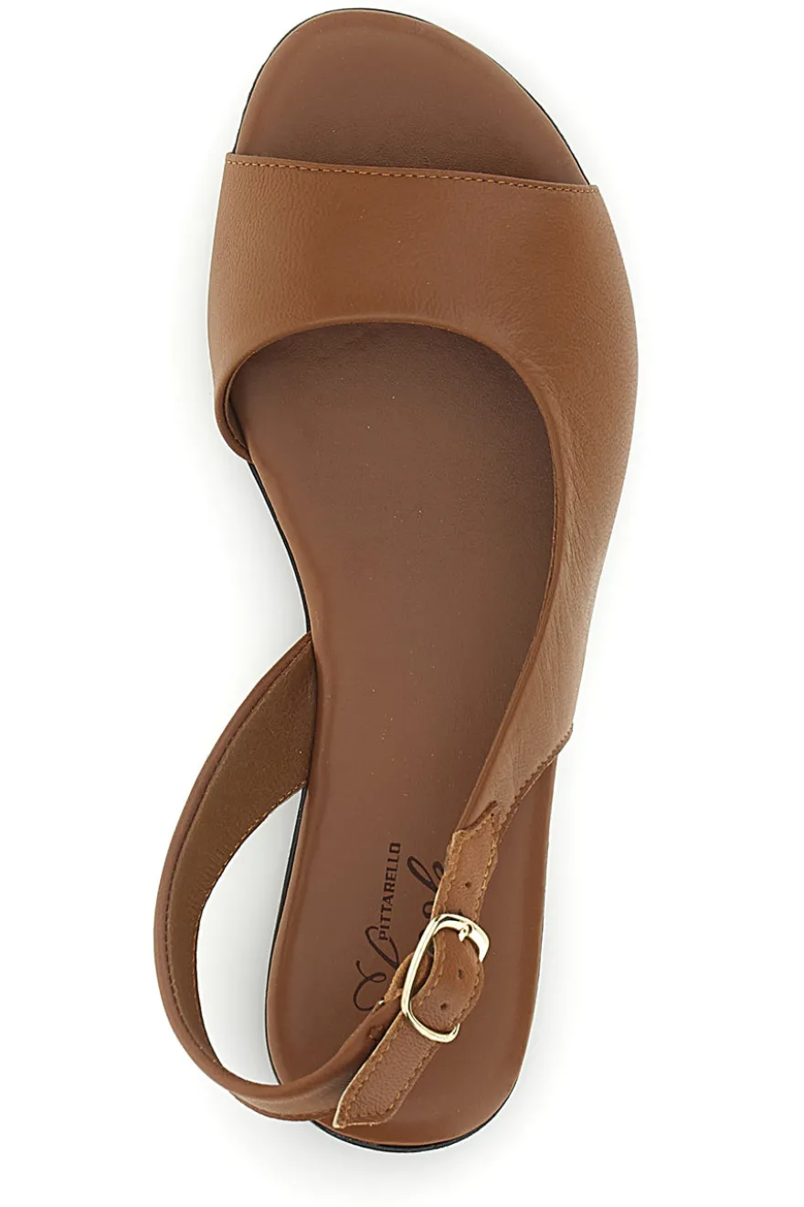 Sandali marroni in pelle con cinturino Pittarello look 225110