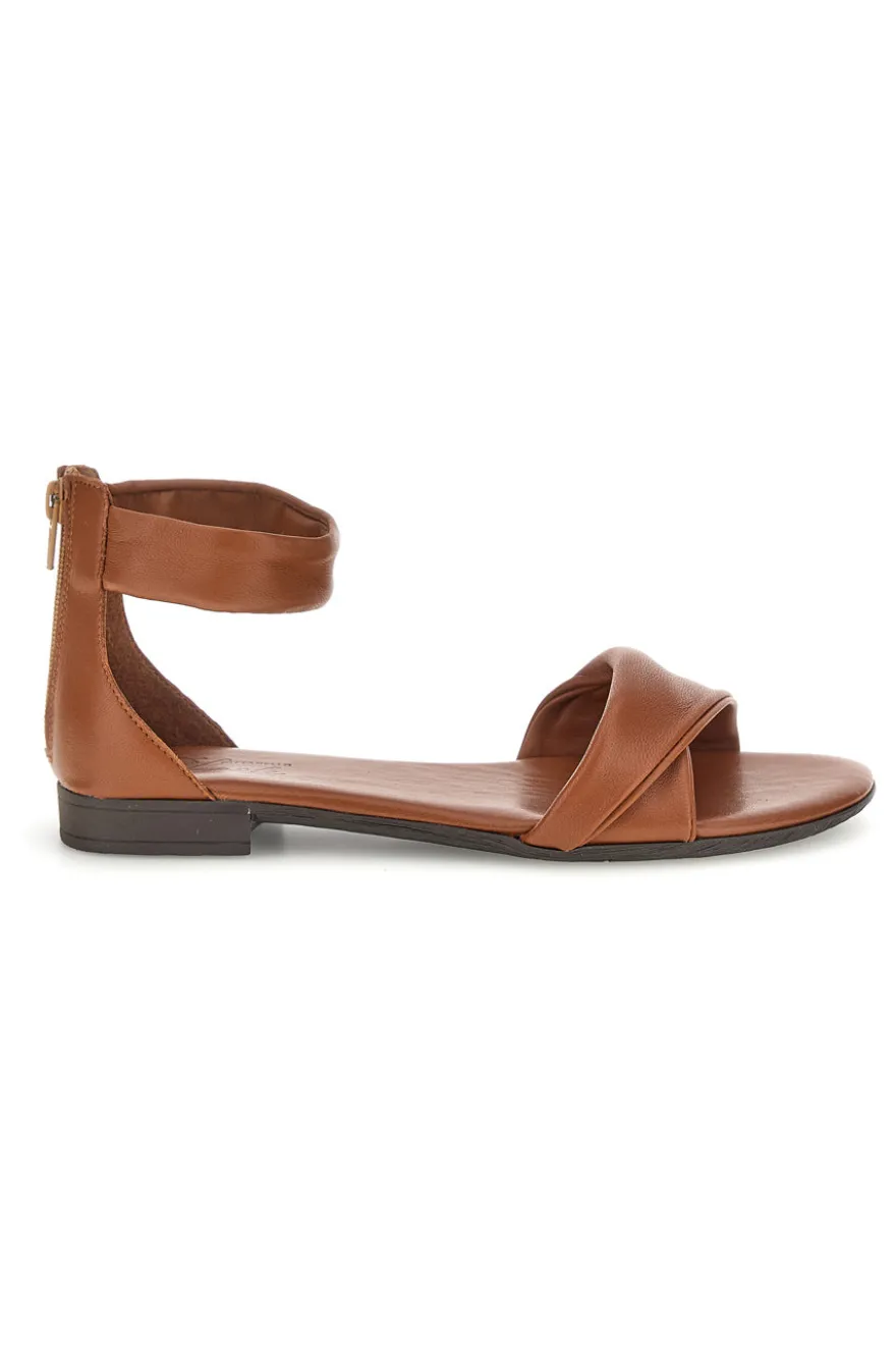 Sandali marroni in vera pelle incrociati con cerniera sul retro Pittarello look 225675