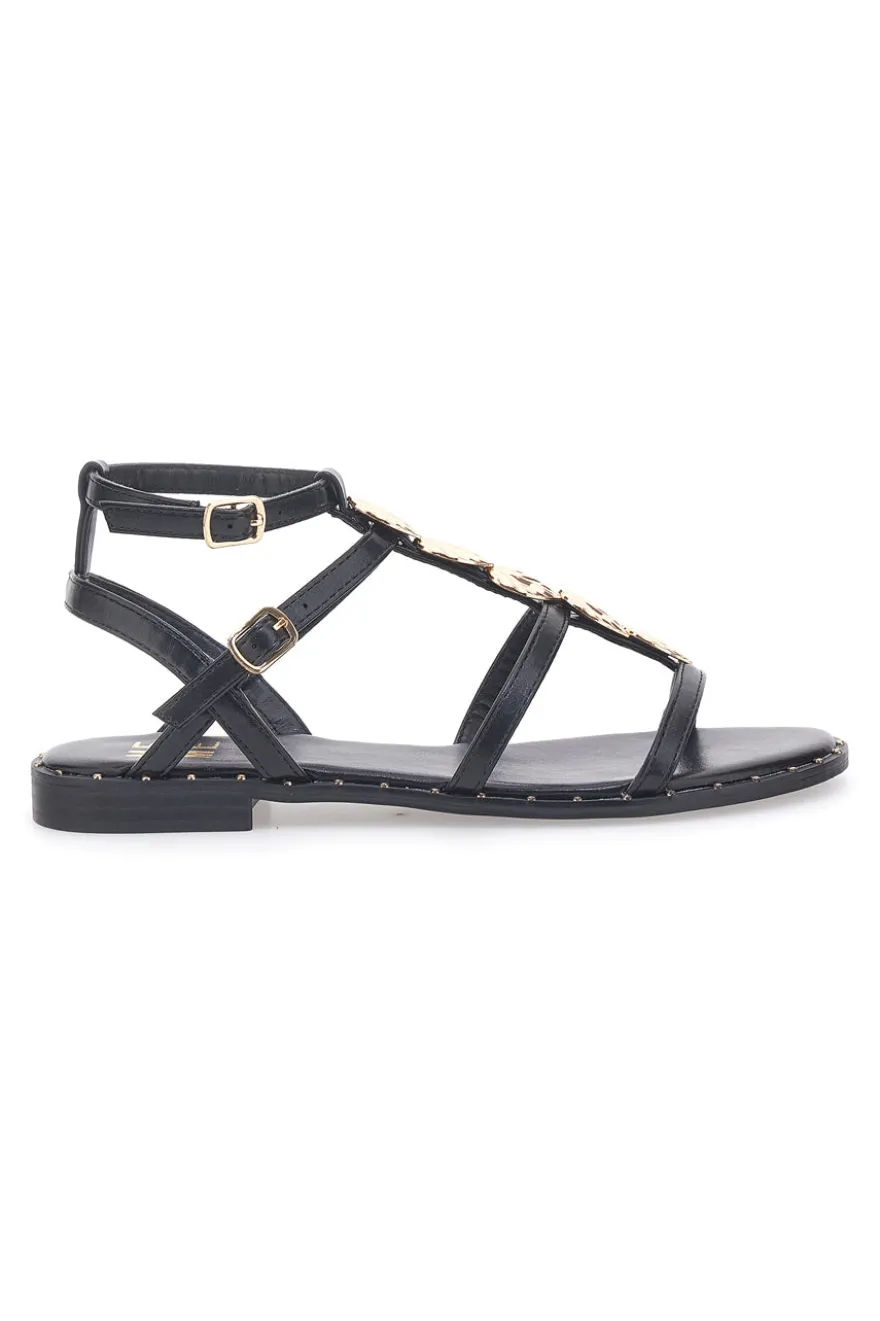 Sandali neri bassi con fascette incrociate e dettagli oro Me & Me 661