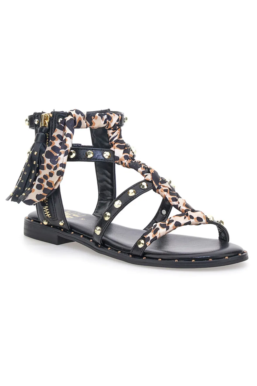 Sandali neri con borchie e lacci animalier Me & Me 1660