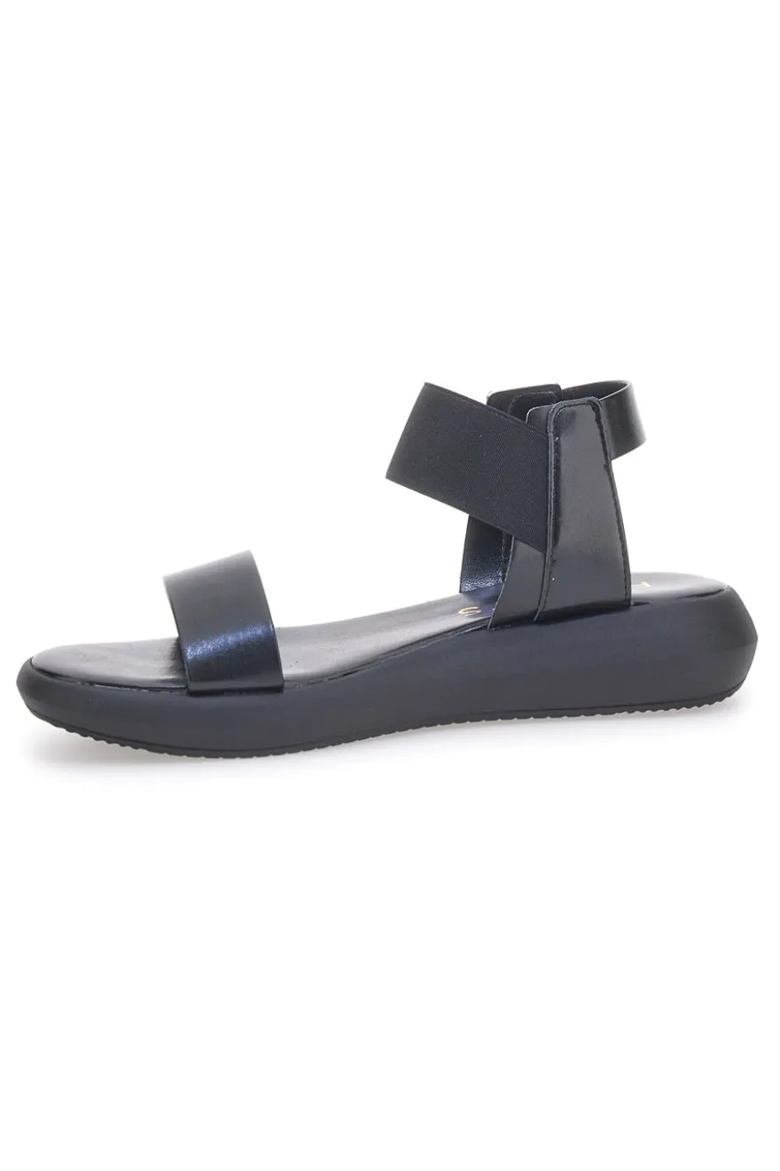 Sandali Neri Con Elastico e Platform Prodotti in Italia Pittarello Focus 19514