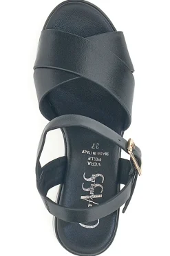 Sandali neri con plateau e cinturino Made in Italy Pittarello Class 57246