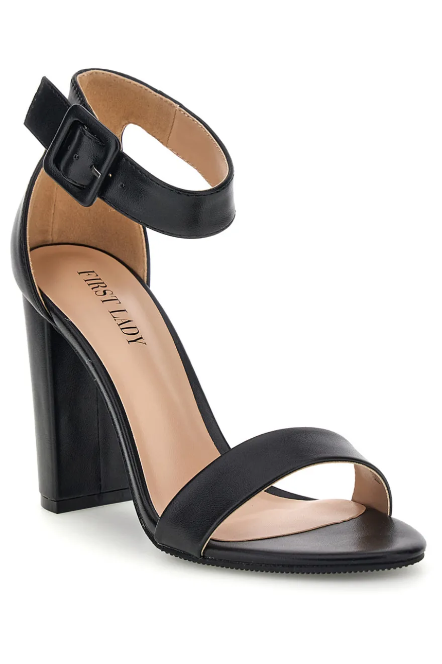 Sandali neri con tacco alto e cinturino First lady CV98111