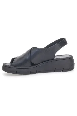 Sandali Neri con Tomaia in Pelle e Soletta Morbida PITTARELLO FOCUS 3315579