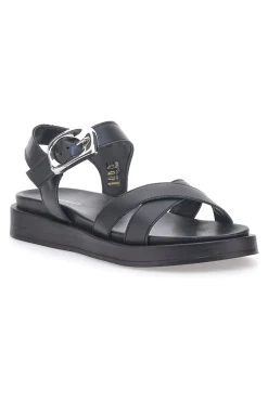 Sandali neri in pelle con fascette incrociate e fibbia Pittarello Focus 28065PE