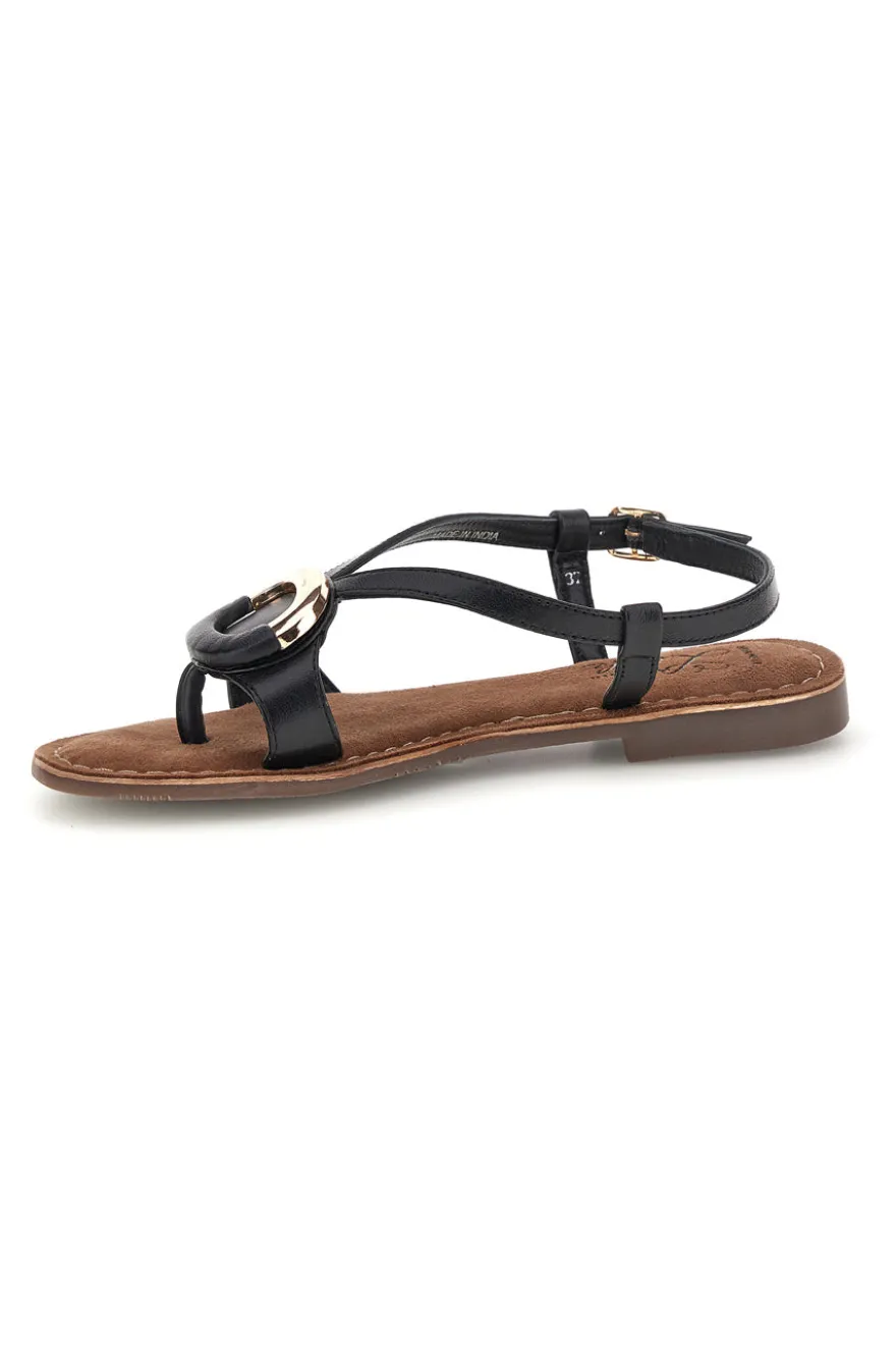 Sandali neri in vera pelle con decoro circolare frontale Pittarello look IF6532