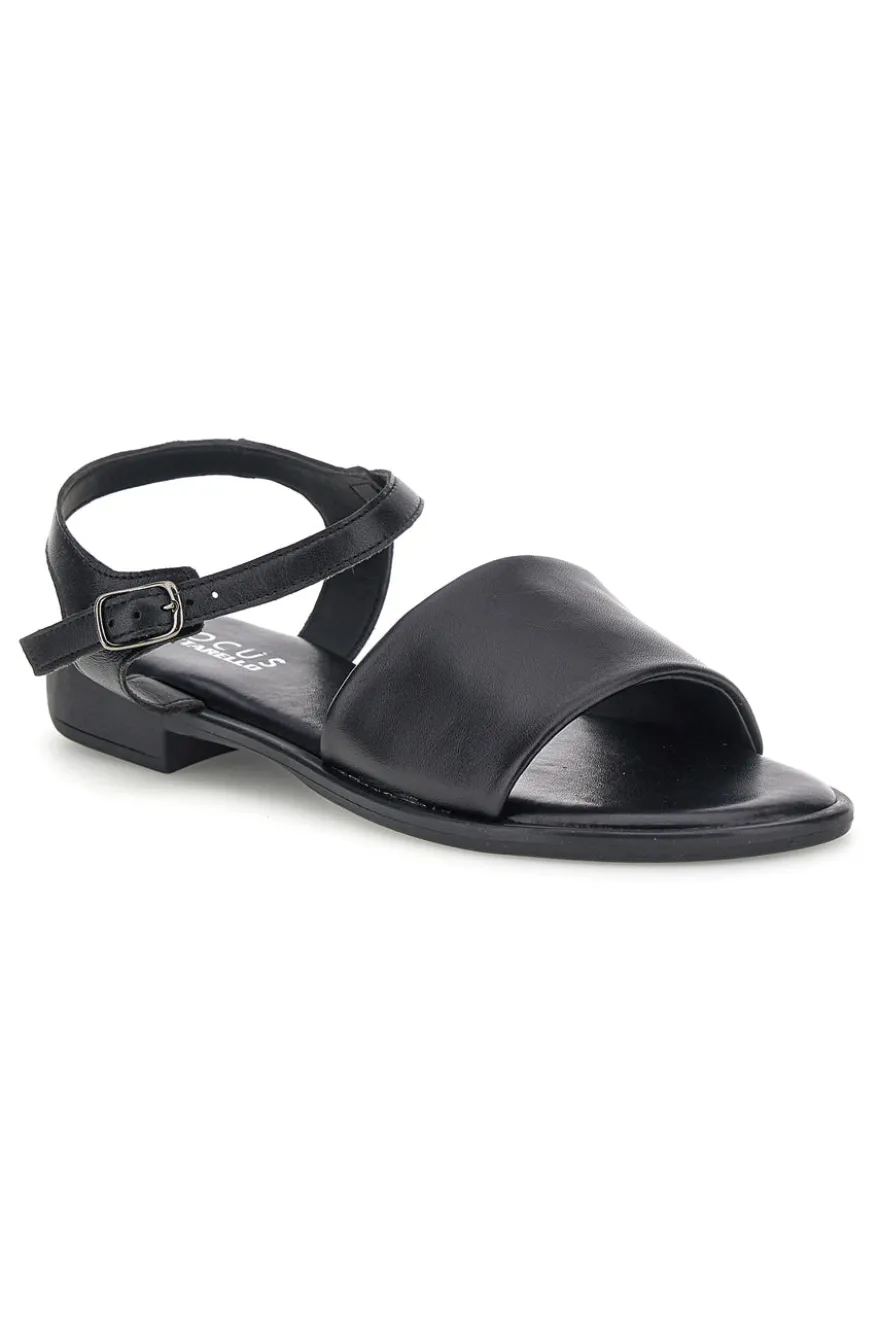 Sandali neri in vera pelle con fascia e cinturino Pittarello focus 222210