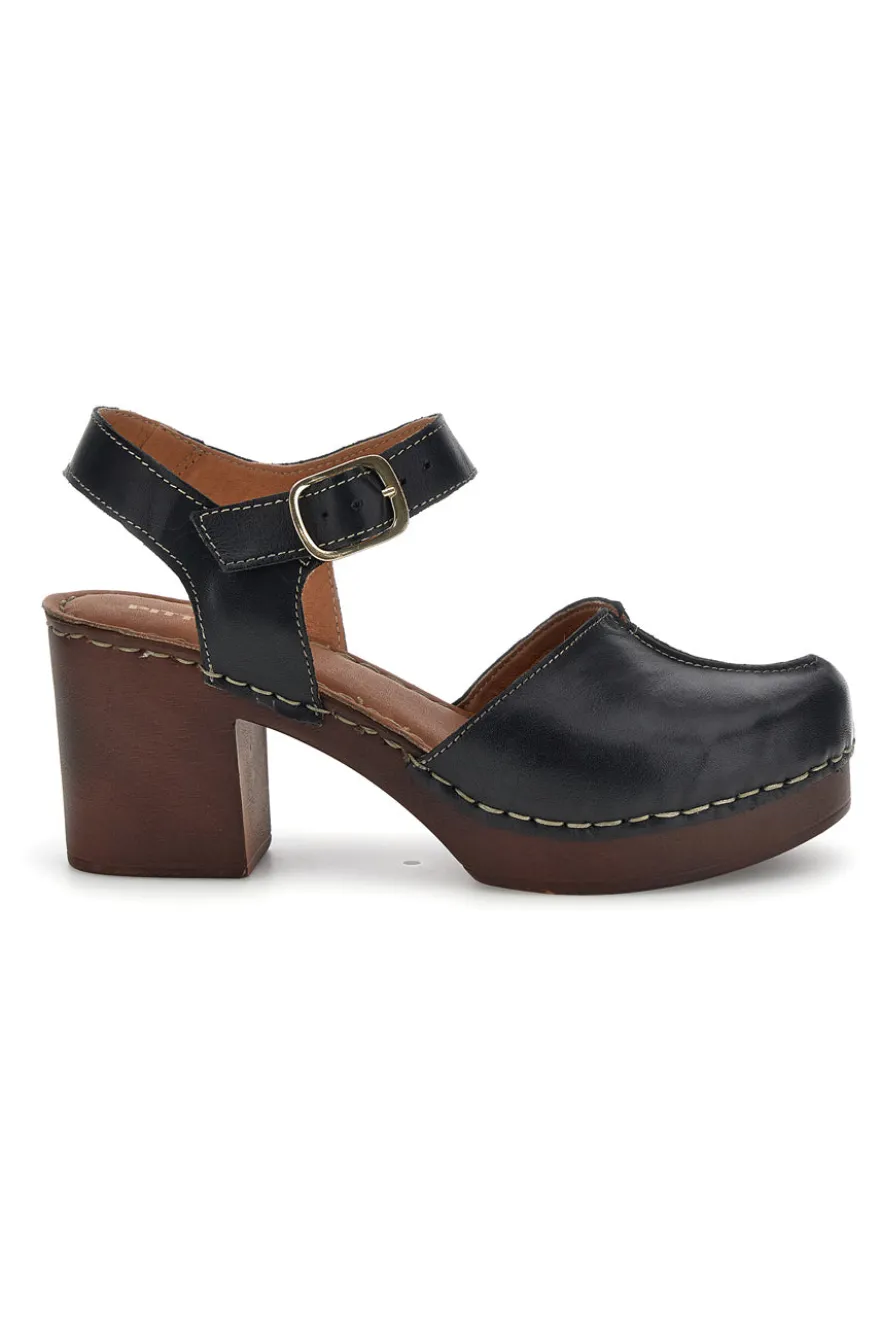 Sandali neri in vera pelle con tacco Pittarello 1145971