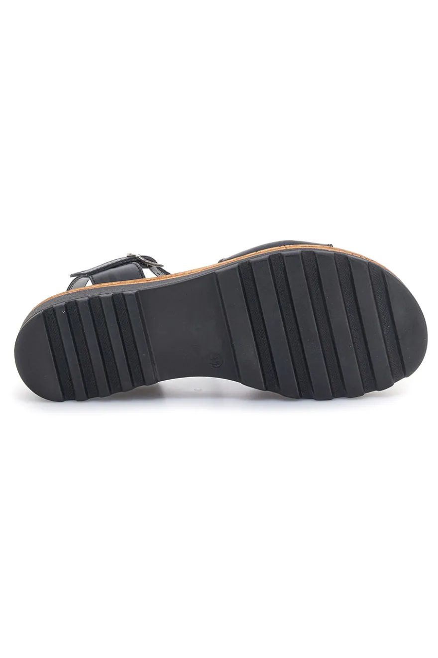 Sandali Neri in vera pelle Made in Italy con cinturino Pittarello 3185070811